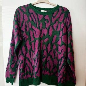 Umgee Women's Green and Pink Cheetah Print Sweater
